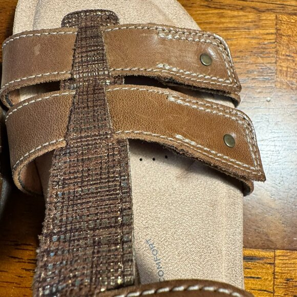 Clarks Collection April Cove Sandal in Bronze Metalic - Picture 6 of 12